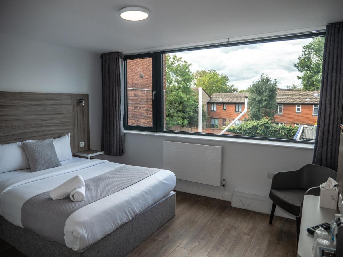 Sky Nights Hotel London Heathrow - Housity