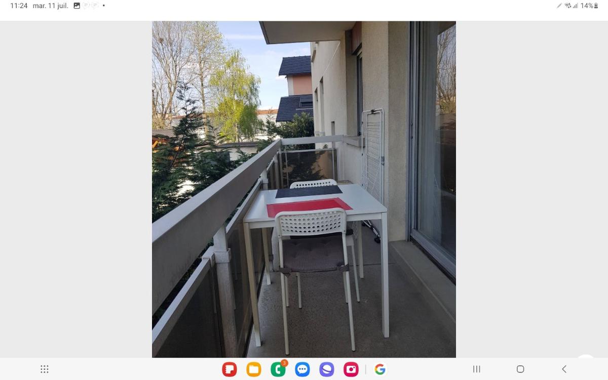 jolie appartement avec grande balcon - Housity