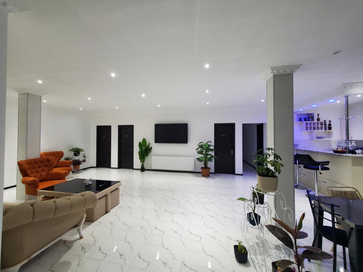 Hotel N - Housity