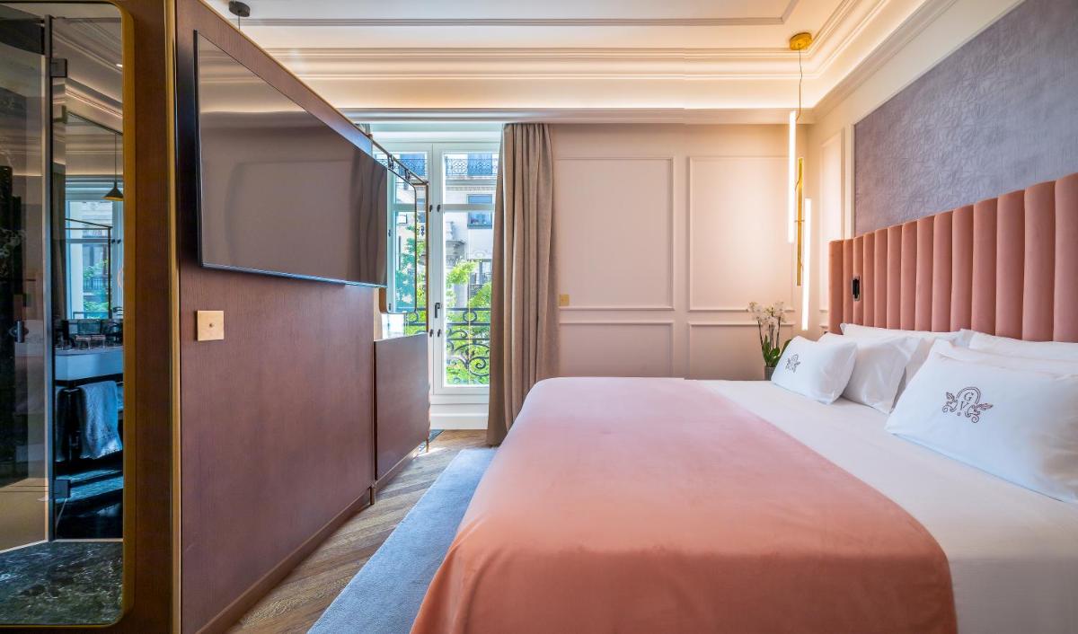Cama o camas de una habitación en Palacio Gran Vía, a Royal Hideaway Hotel
