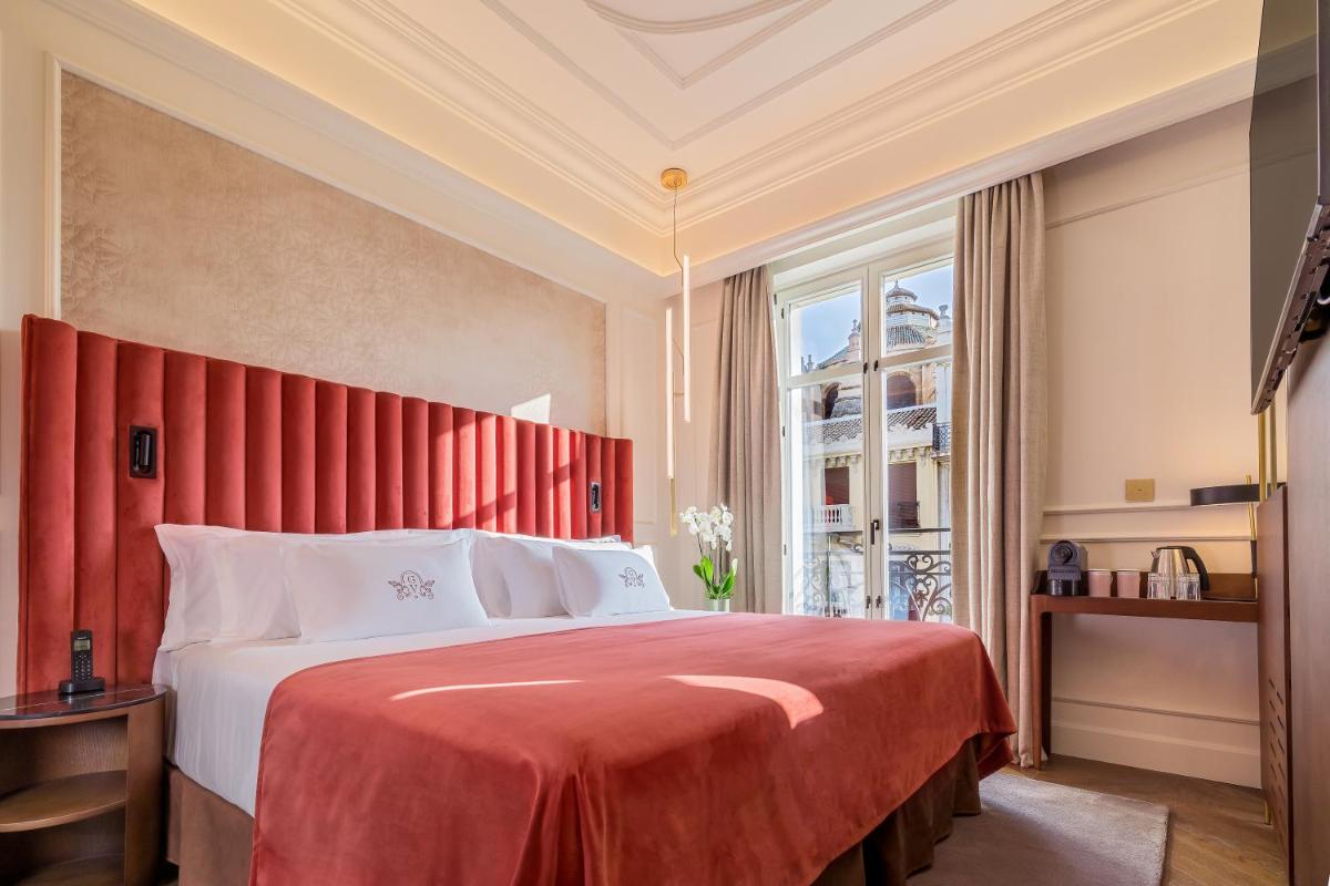 Cama o camas de una habitación en Palacio Gran Vía, a Royal Hideaway Hotel
