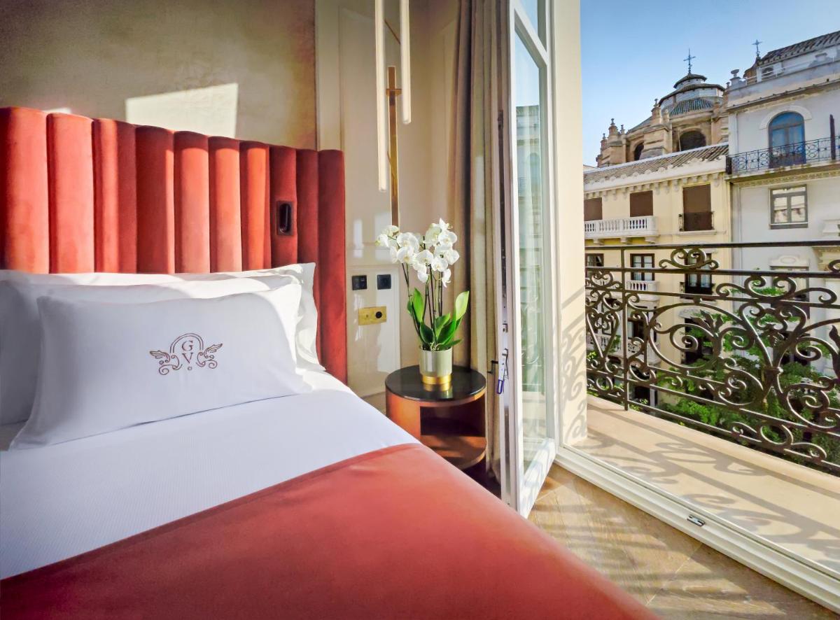 Cama o camas de una habitación en Palacio Gran Vía, a Royal Hideaway Hotel