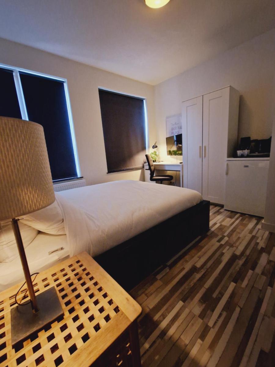 ROOM303 - Eindhoven - By T&S - Housity