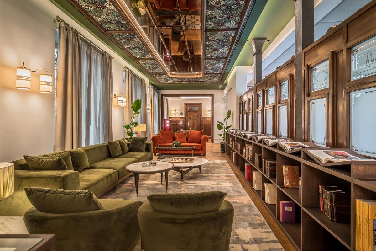Zona de estar de Palacio Gran Vía, a Royal Hideaway Hotel