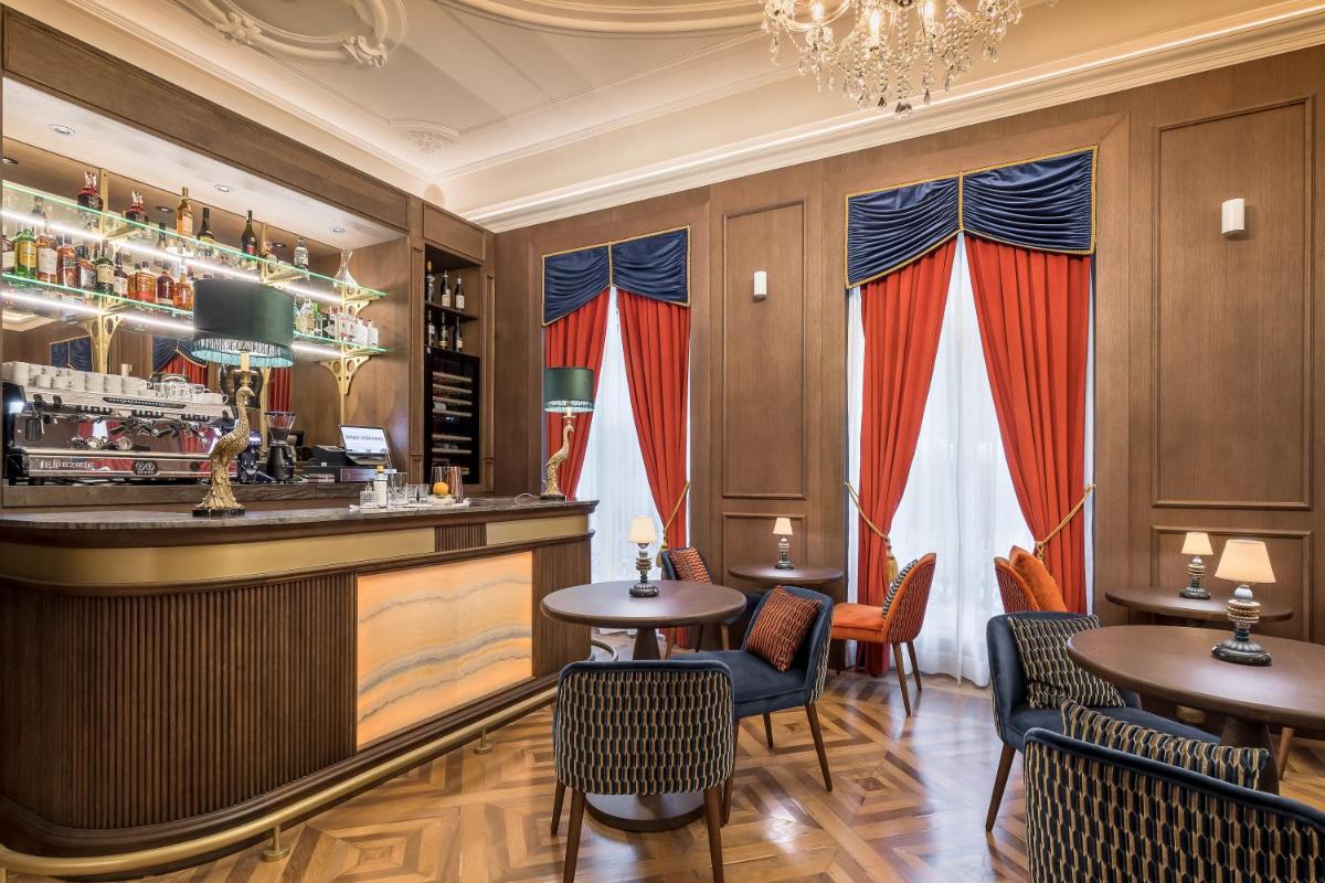 Bebidas en Palacio Gran Vía, a Royal Hideaway Hotel