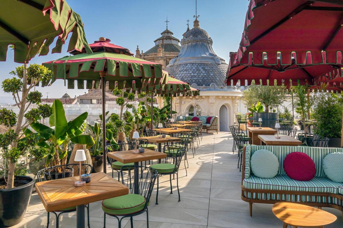 Un restaurante o sitio para comer en Palacio Gran Vía, a Royal Hideaway Hotel