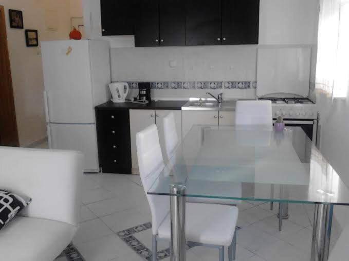 Karin Apartmani Hani - Housity