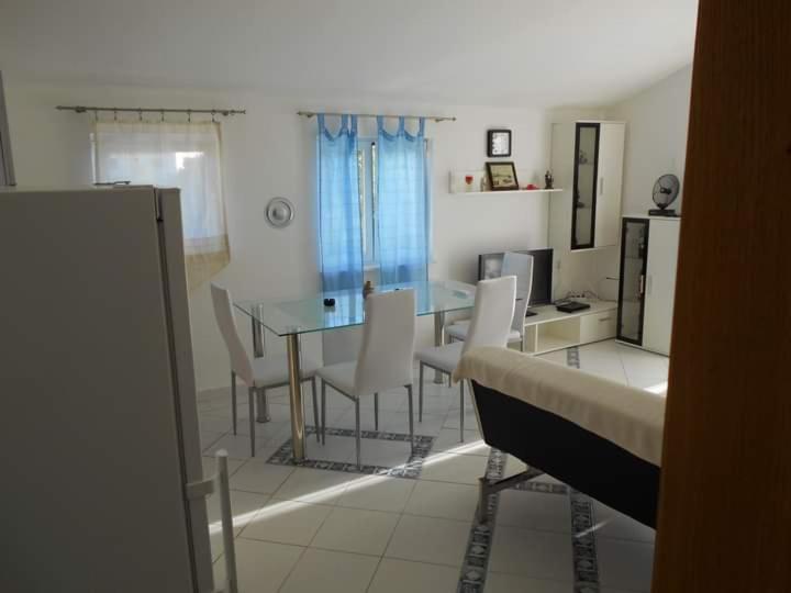 Suitetrails - Karin Apartmani Hani