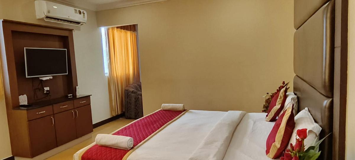 HOTEL PIONEER PARADISE - Housity