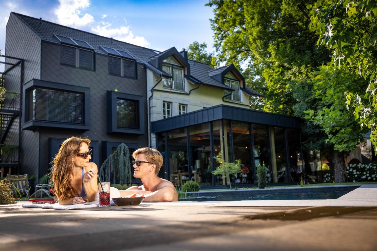 Boutique Hotel Sunrose 7 - Gourmet & SPA - Housity