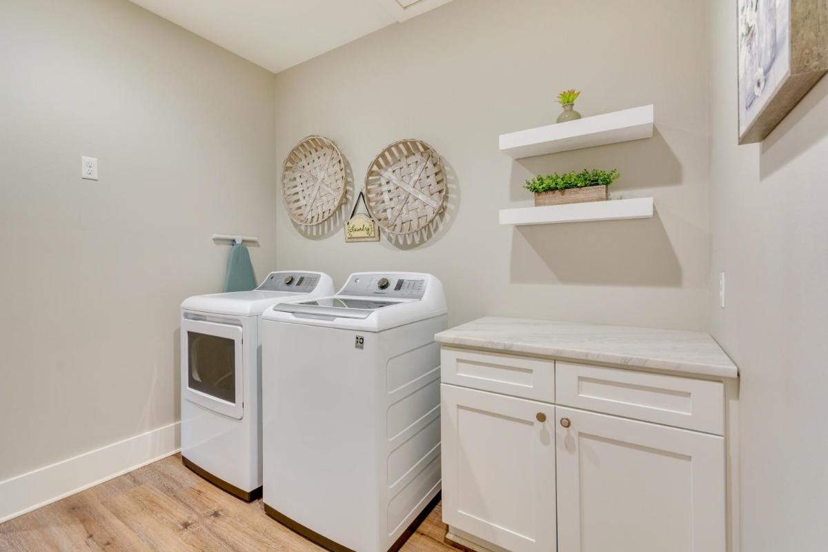 Russellville Home Near Hiking and Lake Access! - Housity