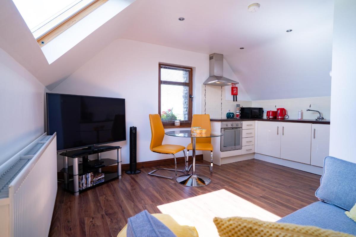 Cherry Tree Apartment - Housity