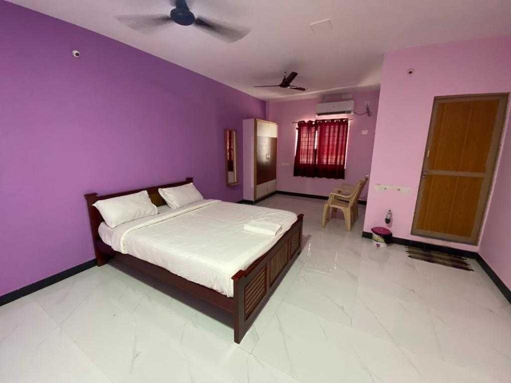 Flagship Aiswaryam Rooms - Housity