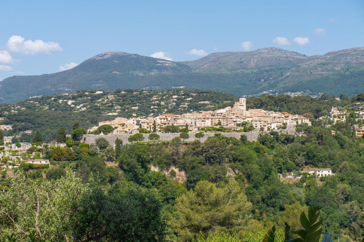 Suitetrails - Les Yuccas -Maison neuve avec un jardin à Saint Paul de Vence