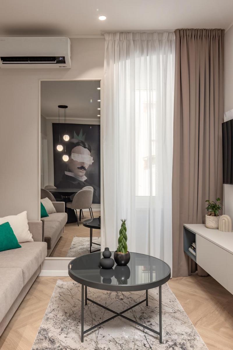 Upper Premium Apartments - Housity