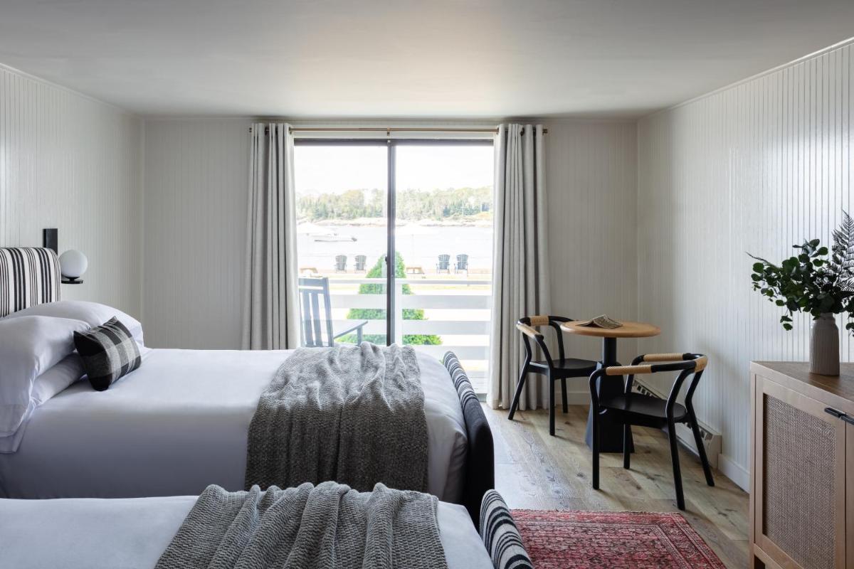 Bluebird Ocean Point Inn - Housity