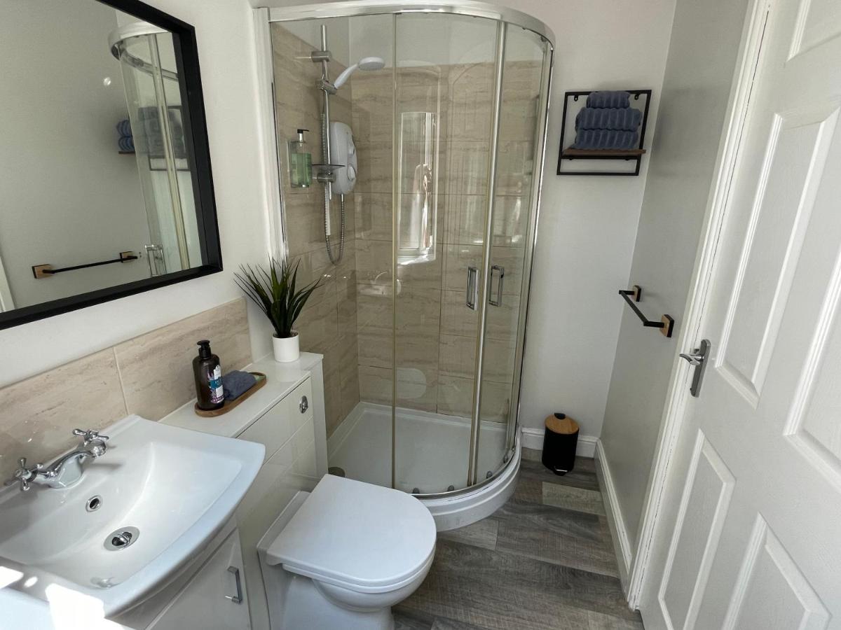 Cannock Hotel Apartments - Housity