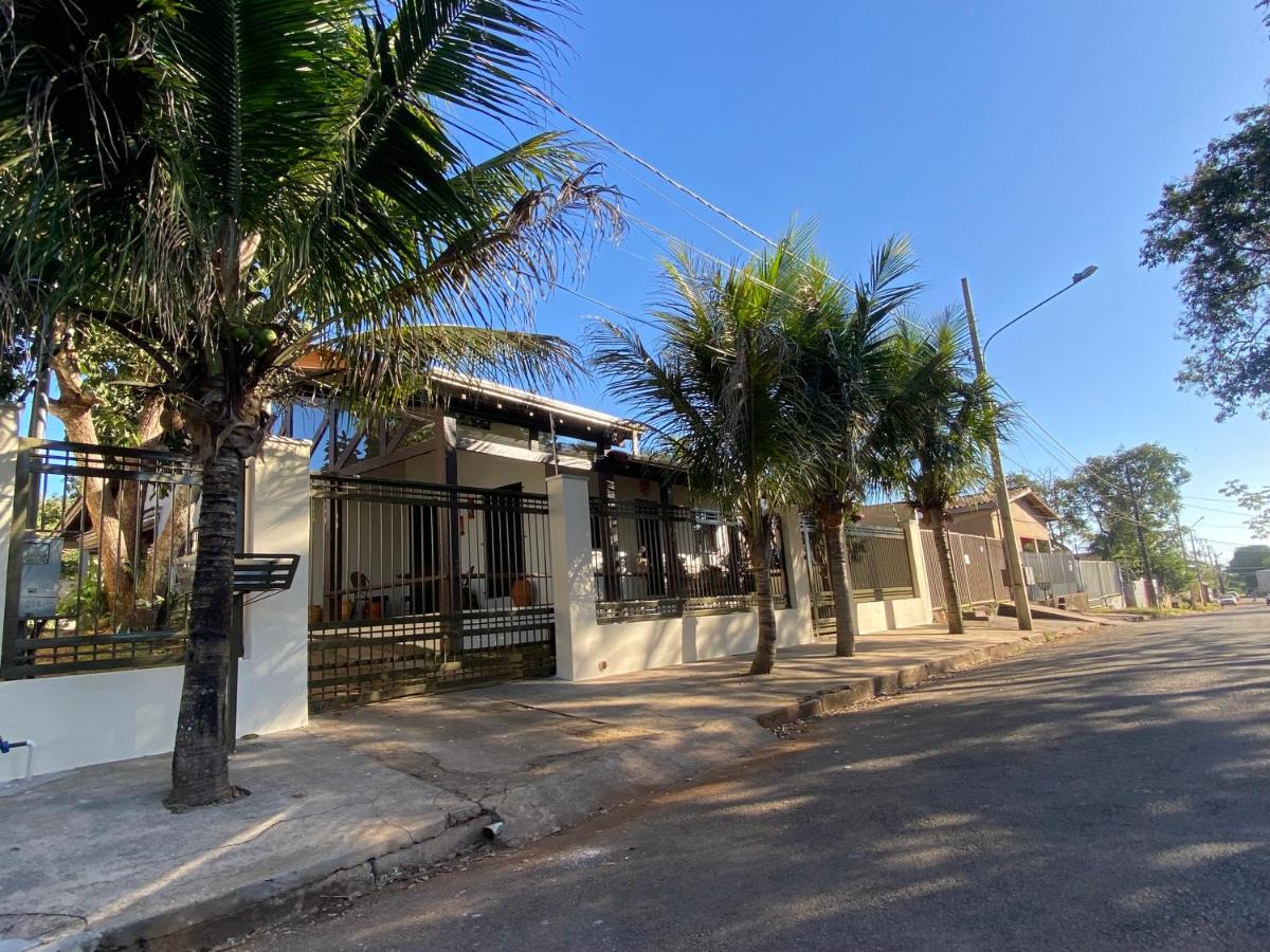 Casa próxima a Praça Central - Housity