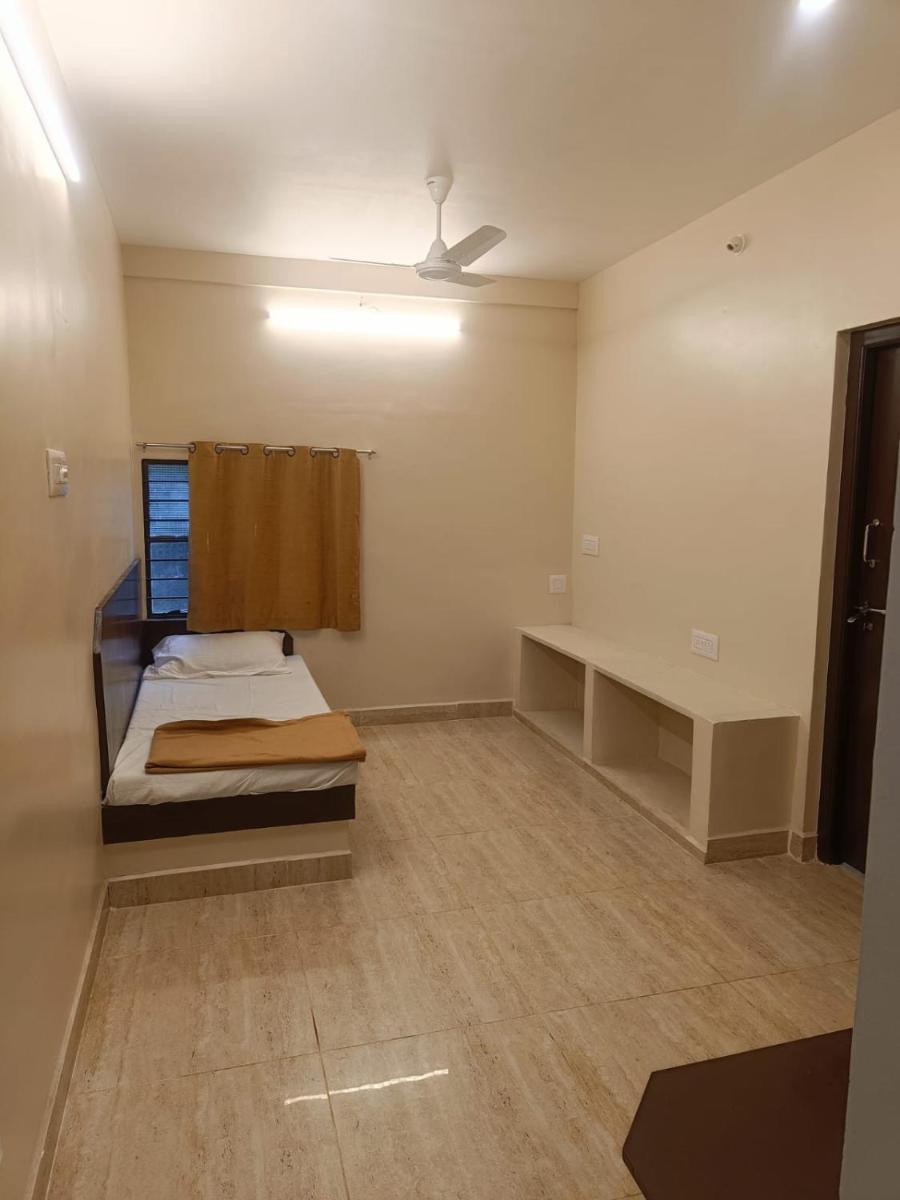 Vallanadu pannai - Housity