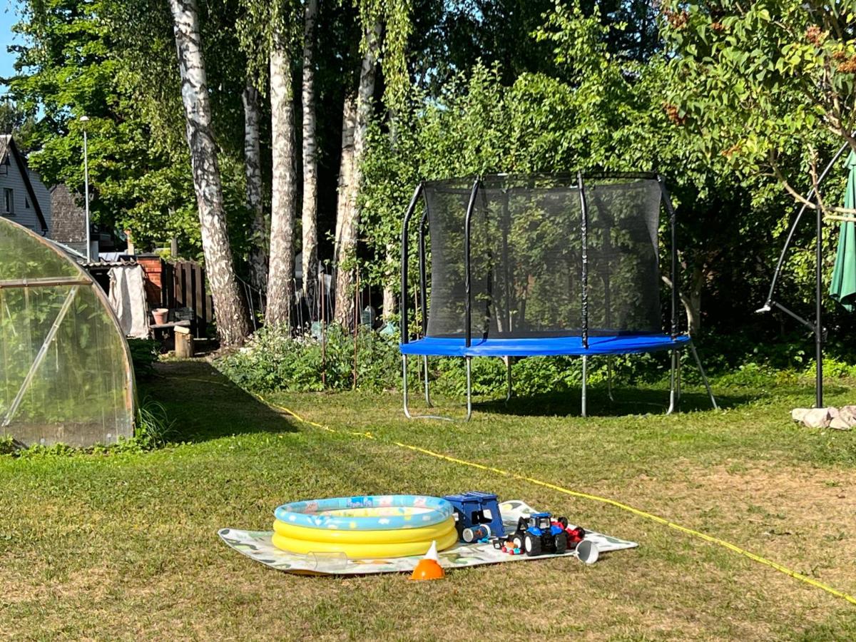 Ragaciems Guest house Beach 5 min Viesu māja pie jūras Апартаменты у моря - Housity