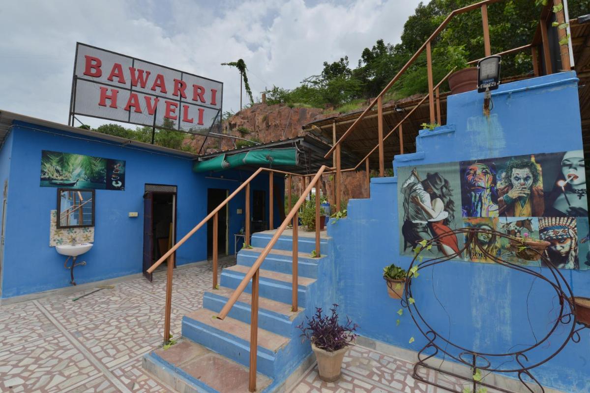 Hotel Bawarri Haveli - Housity