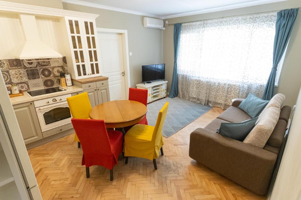 Suitetrails - GRAND RELAX - Top Center 3-Bedroom Apartment