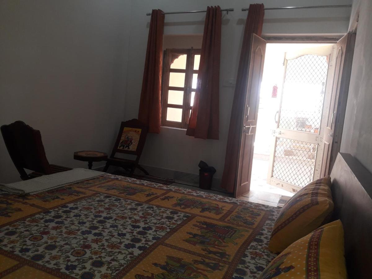 Suitetrails - Desert Sun Homestay