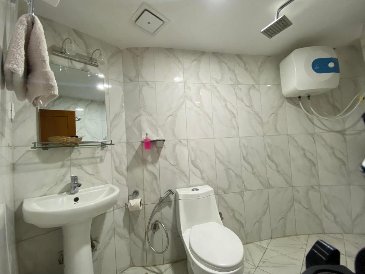 Chris Bed and Breakfast by Hostmandu - Housity