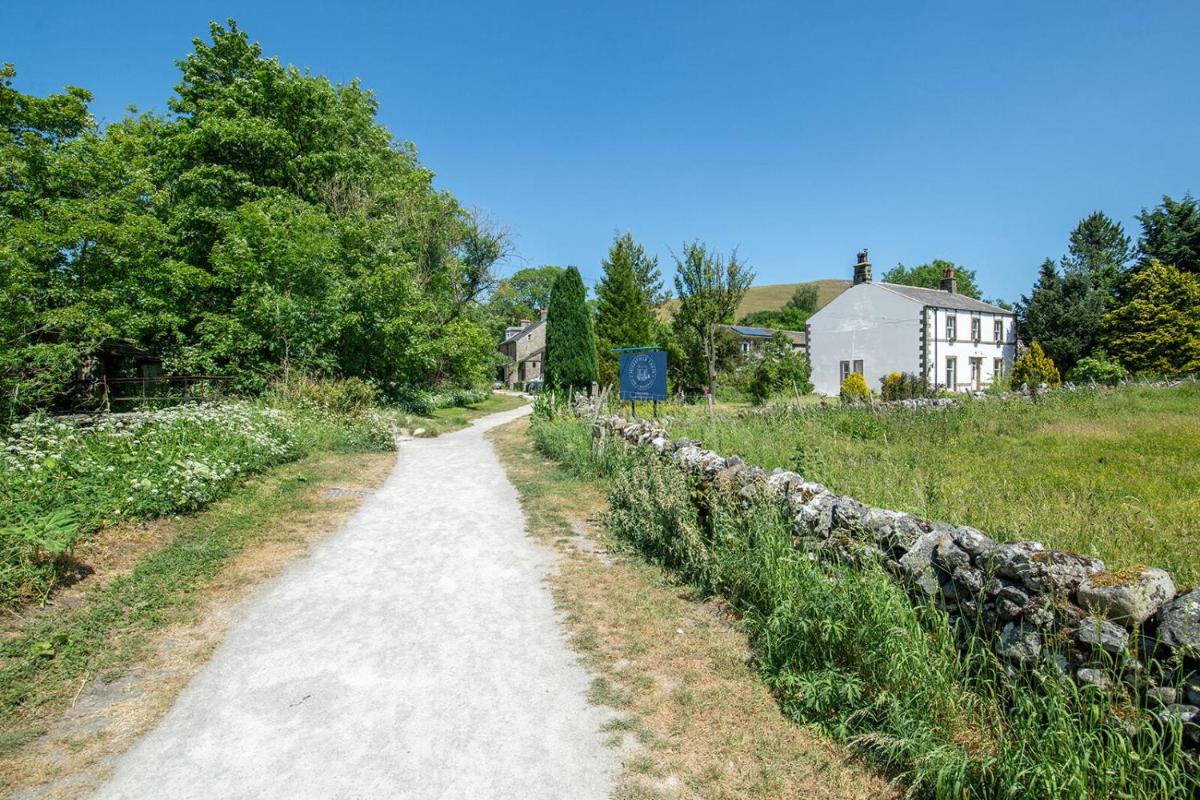 Miresfield Farm Bed & Breakfast - Housity