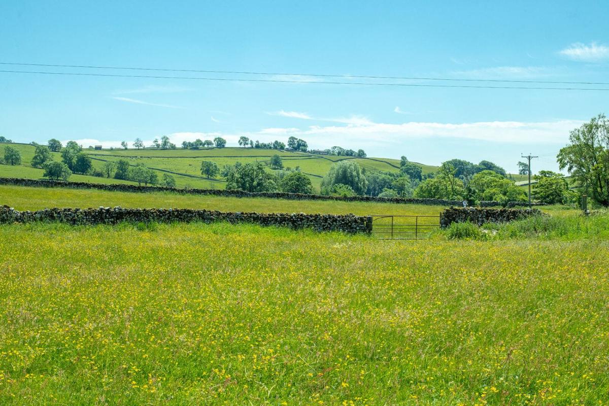Miresfield Farm Bed & Breakfast - Housity