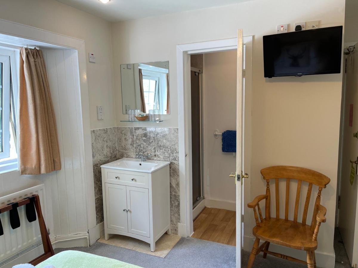The Strontian Hotel - Housity