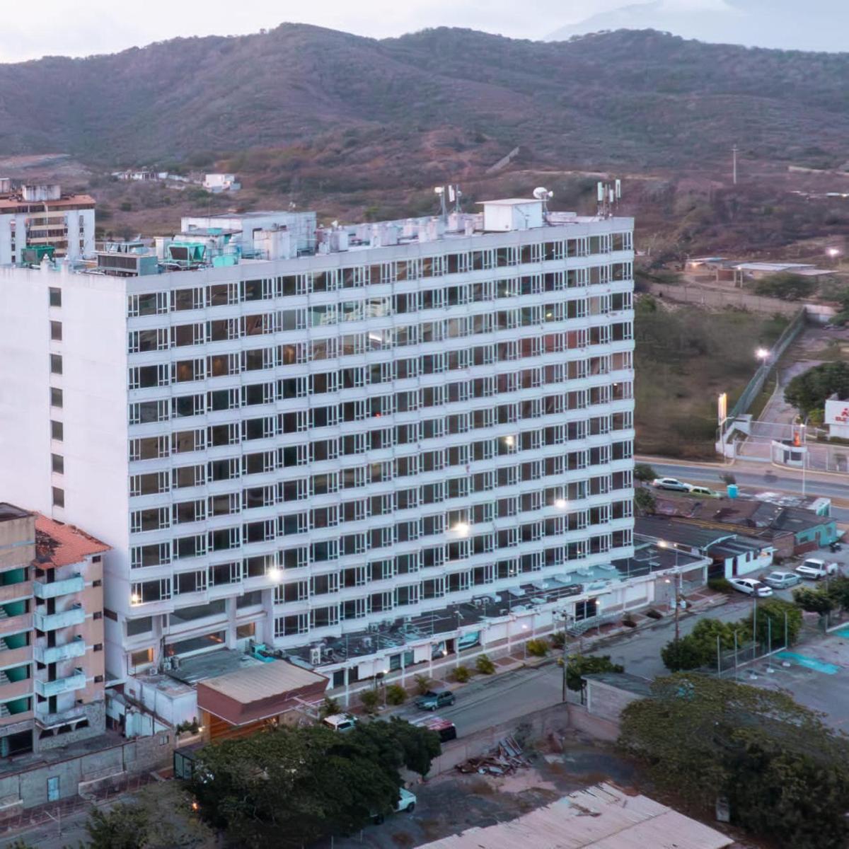 Hotel Faranda Express Puerta del Sol Porlamar - Housity
