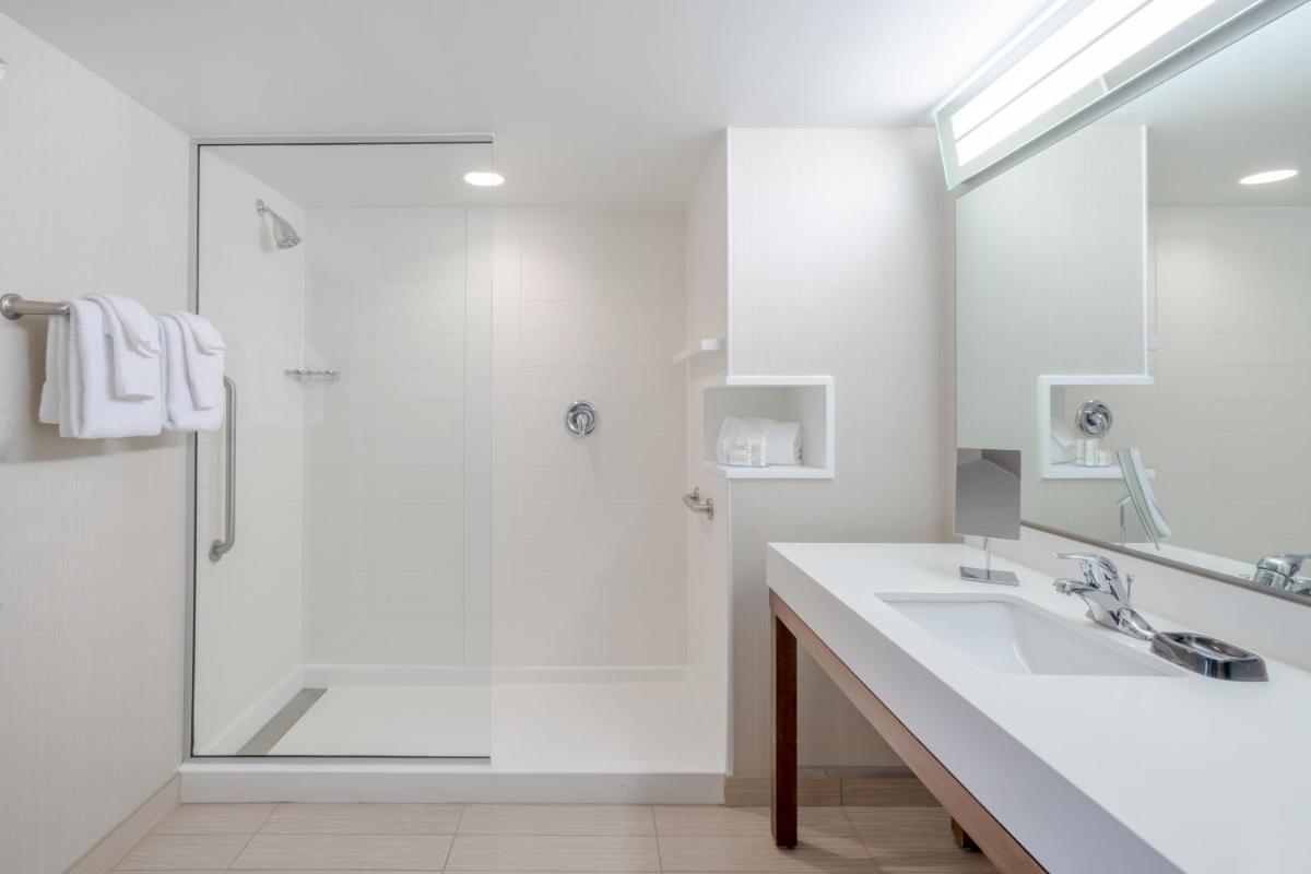 Courtyard by Marriott Wilkes-Barre Arena - Housity