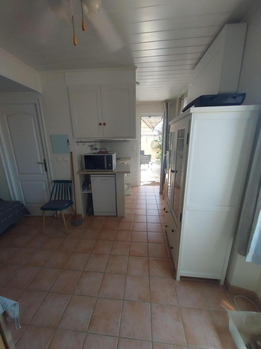 ALBASUD - Appartement meublé avec terrasse - Salses le Chateau 66 - Housity