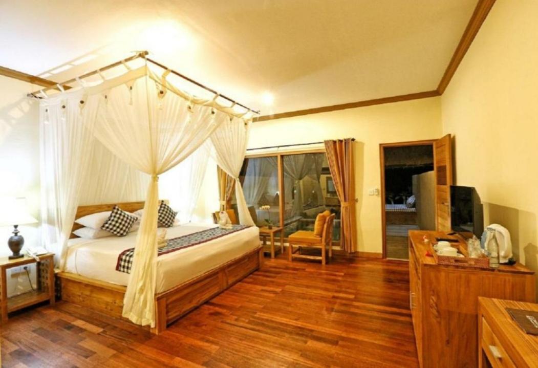 Ubud Rice Field View 1 Bedroom Private Pool Villa By BRS - Housity