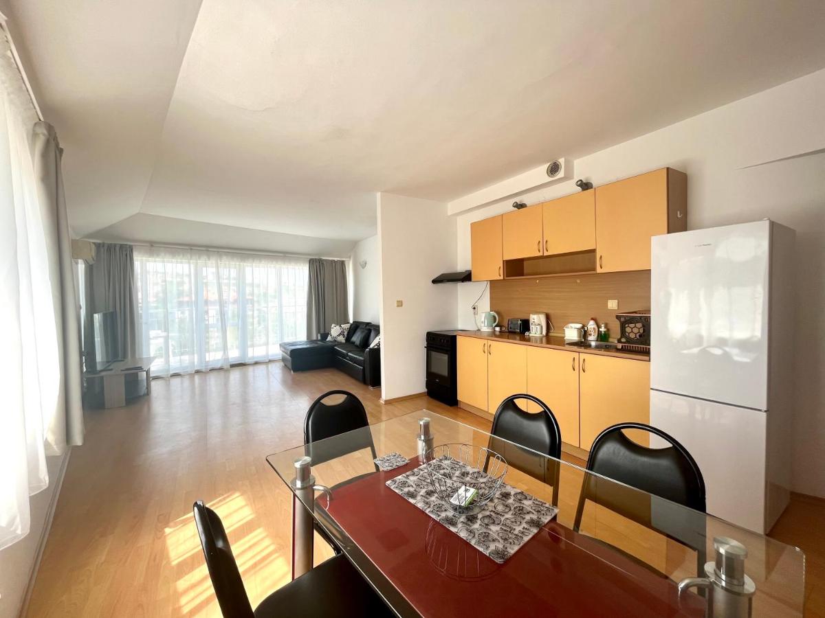 Апартамент Съни Хаус - Sunny House Apartment - Housity