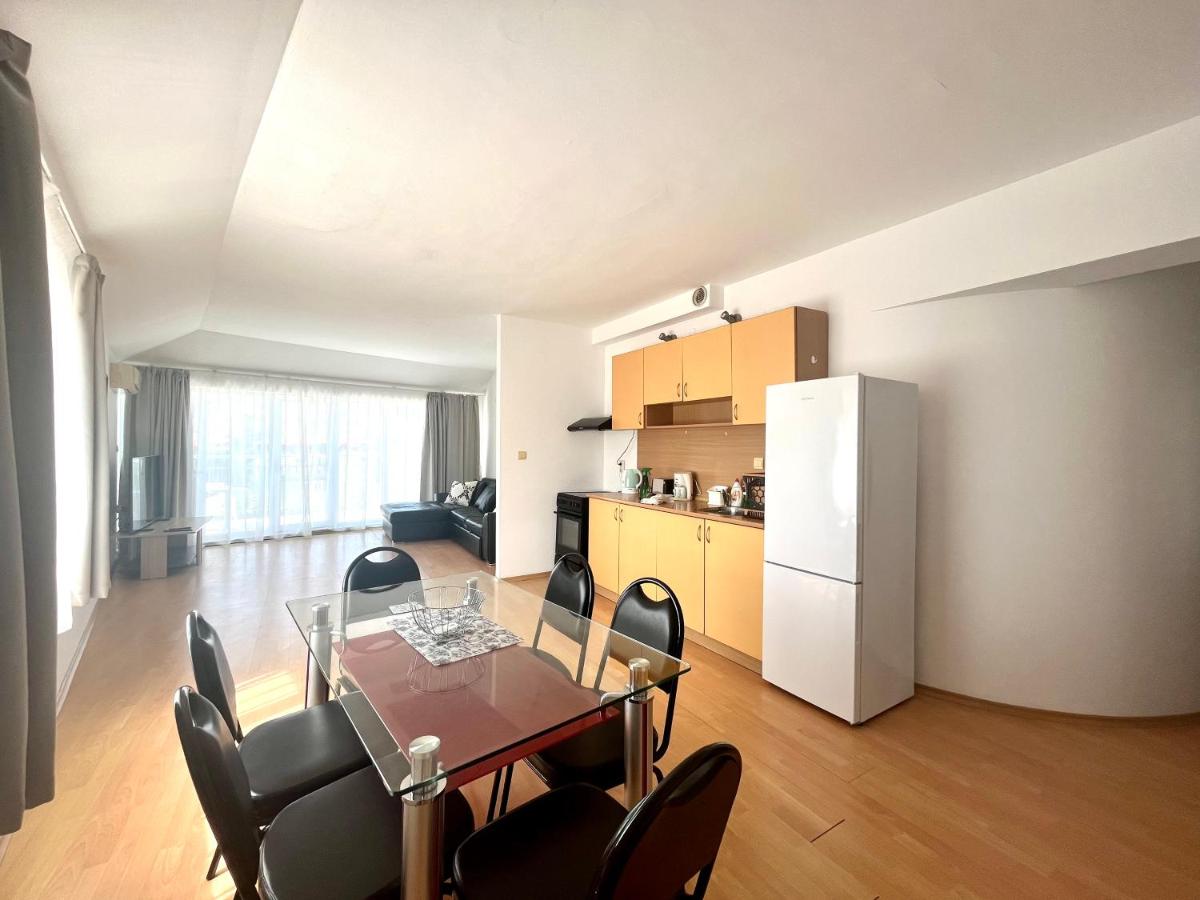 Апартамент Съни Хаус - Sunny House Apartment - Housity