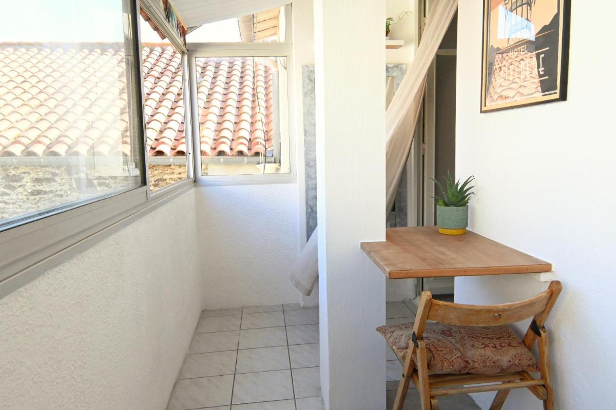 Appart coeur de village - proche des criques - Housity
