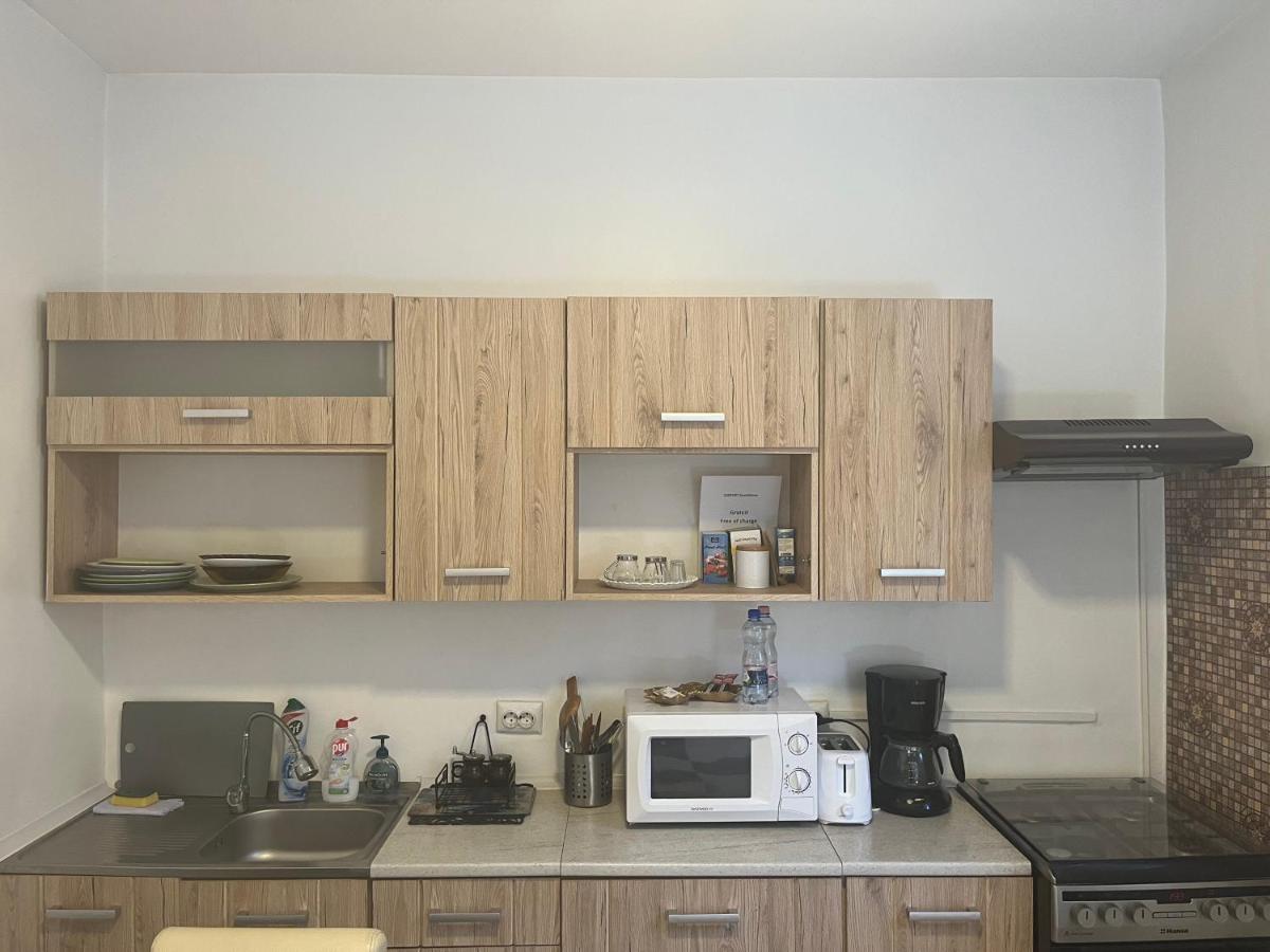 CONFORT GuestHouse - Housity