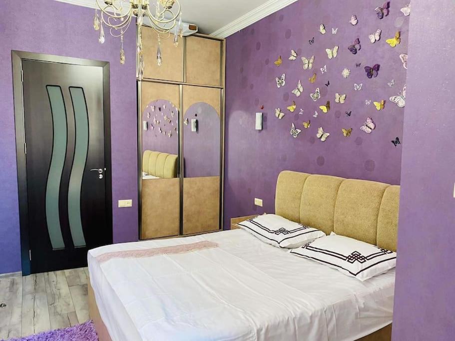 Best Apartment in Batumi - Housity