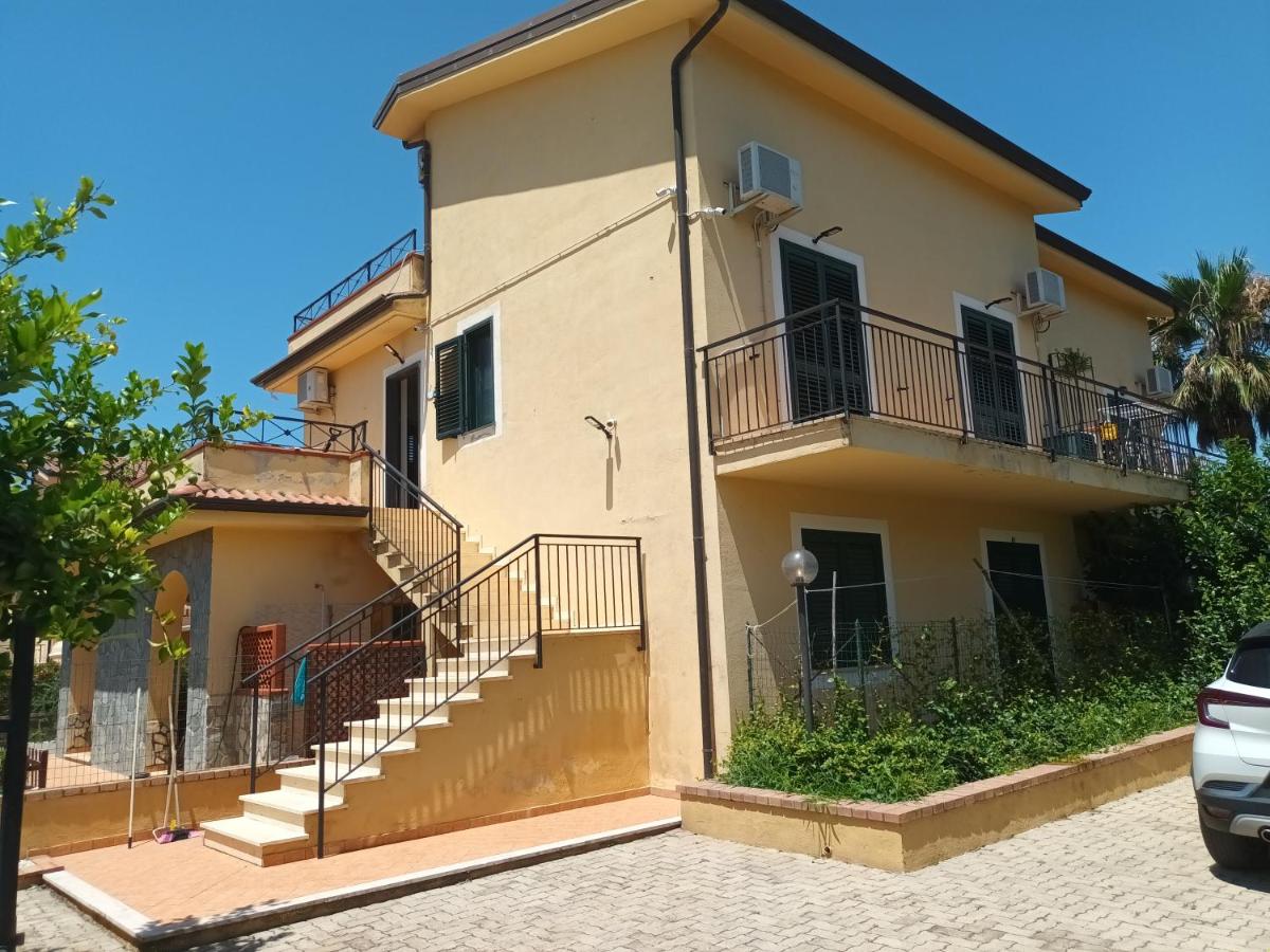 Nina's House - Housity