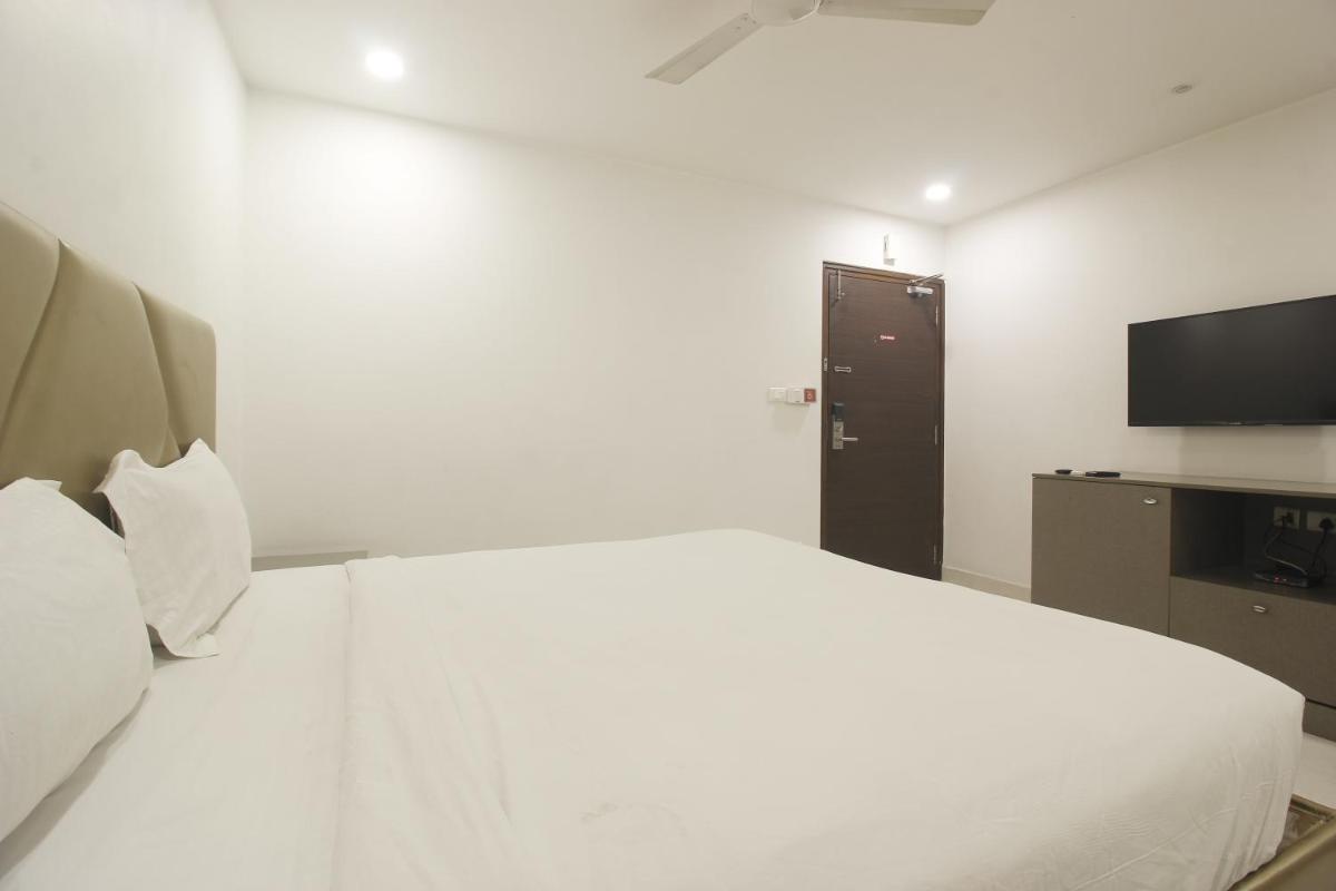Hotel SSR GRAND - Housity