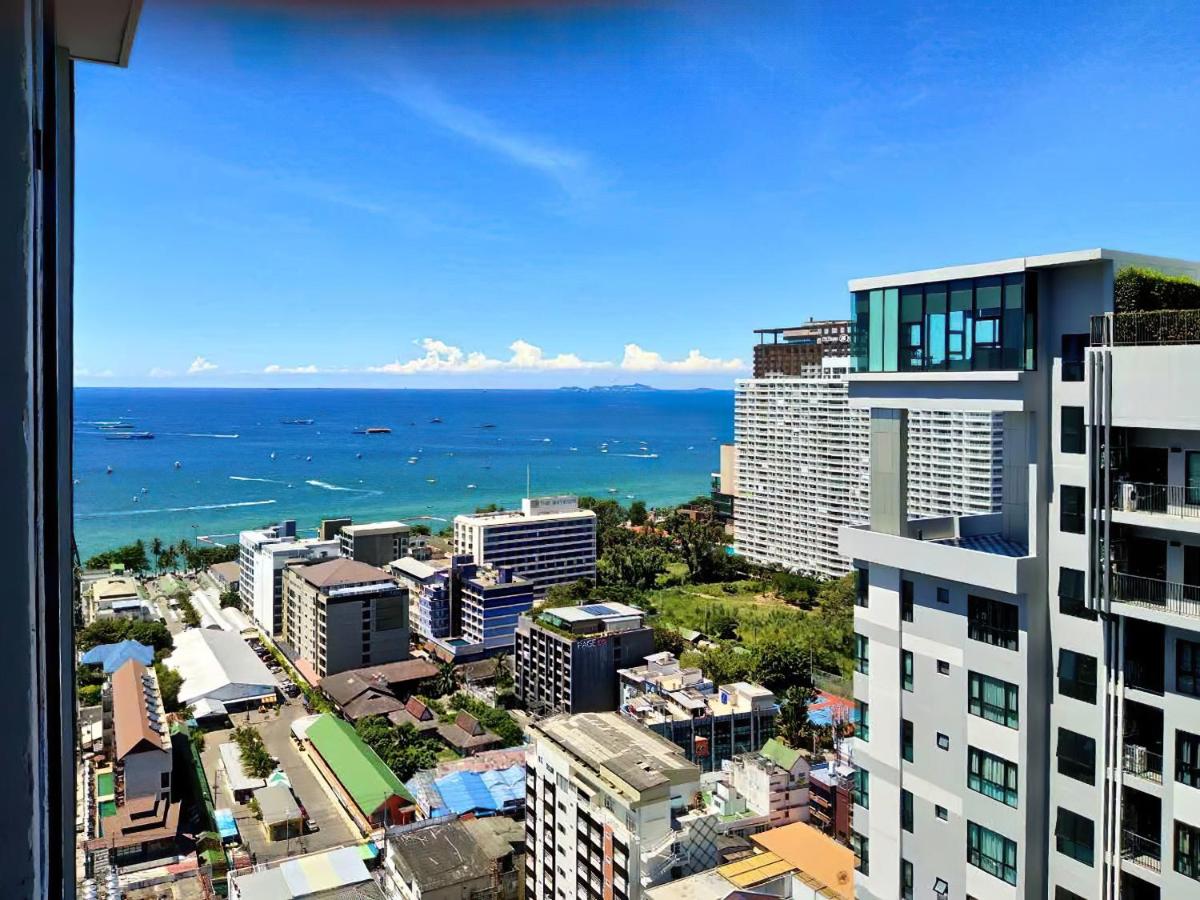 Central Pattaya Condo With A Beautiful View - Housity