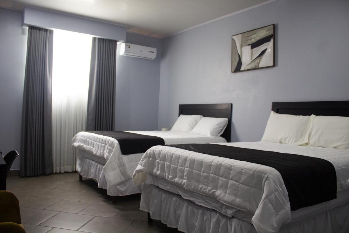 Suitetrails - Rosario’s Hotel