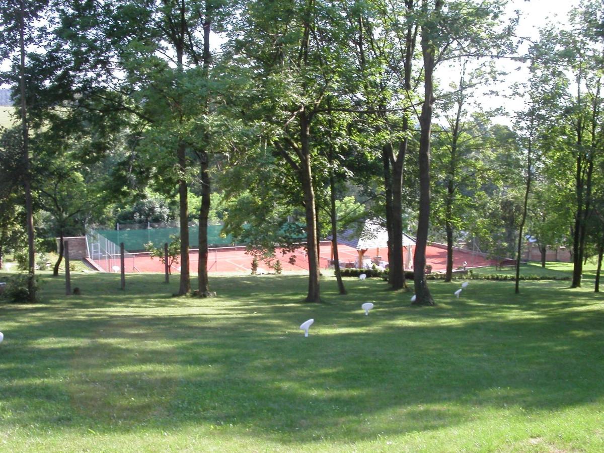 Chateau Radvanov Pension - Housity