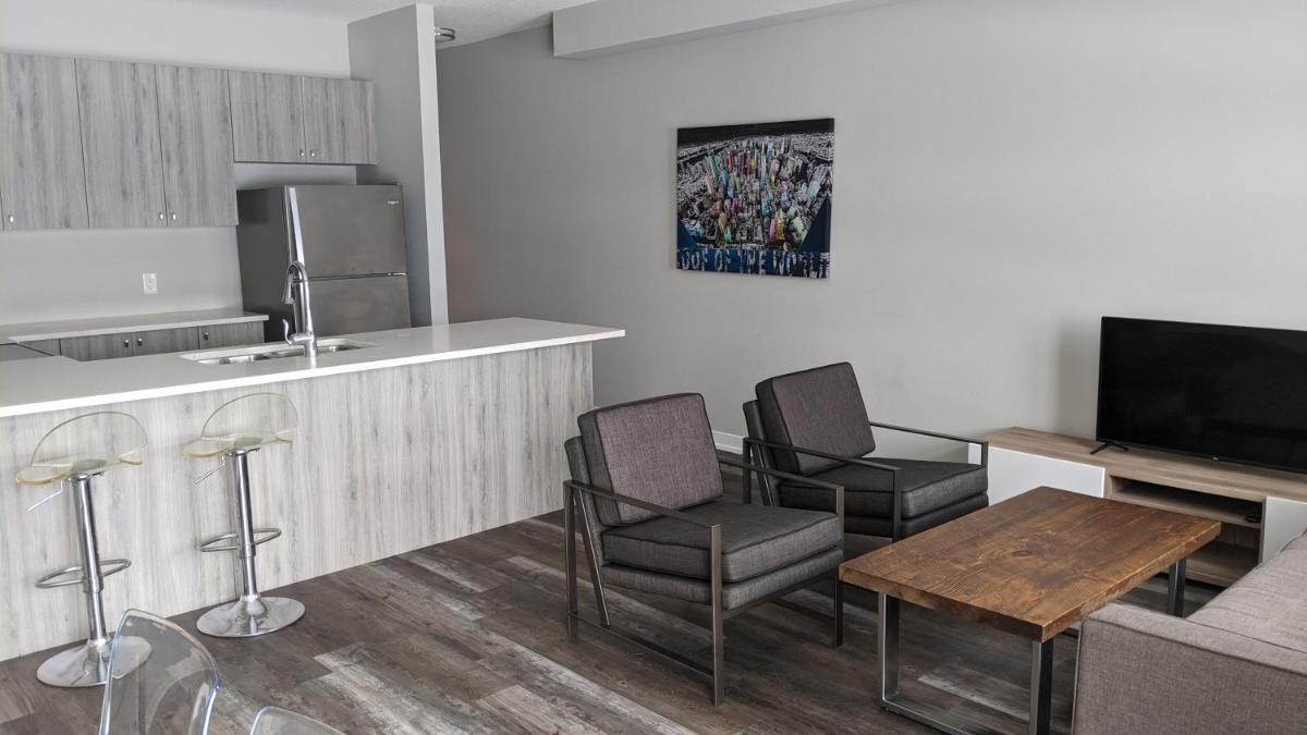 Boardwalk Homes - Executive Townhomes - Housity