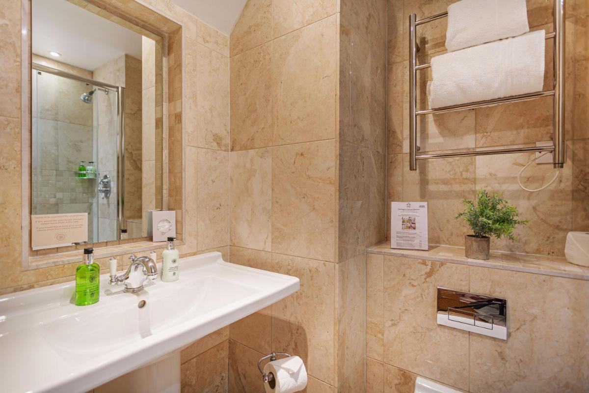 The White Horse Hotel, Romsey, Hampshire - Housity