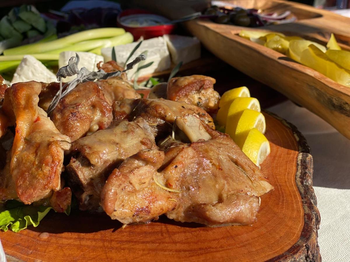 Hotel Restaurant Natyra e Qetë - Housity