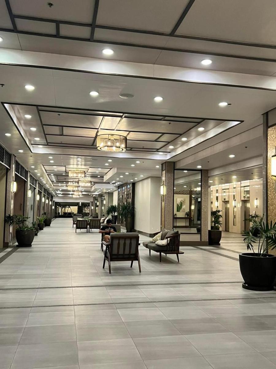 Suitetrails - Affordable 2BR with Terrace Shan Place Infina Tower-QC