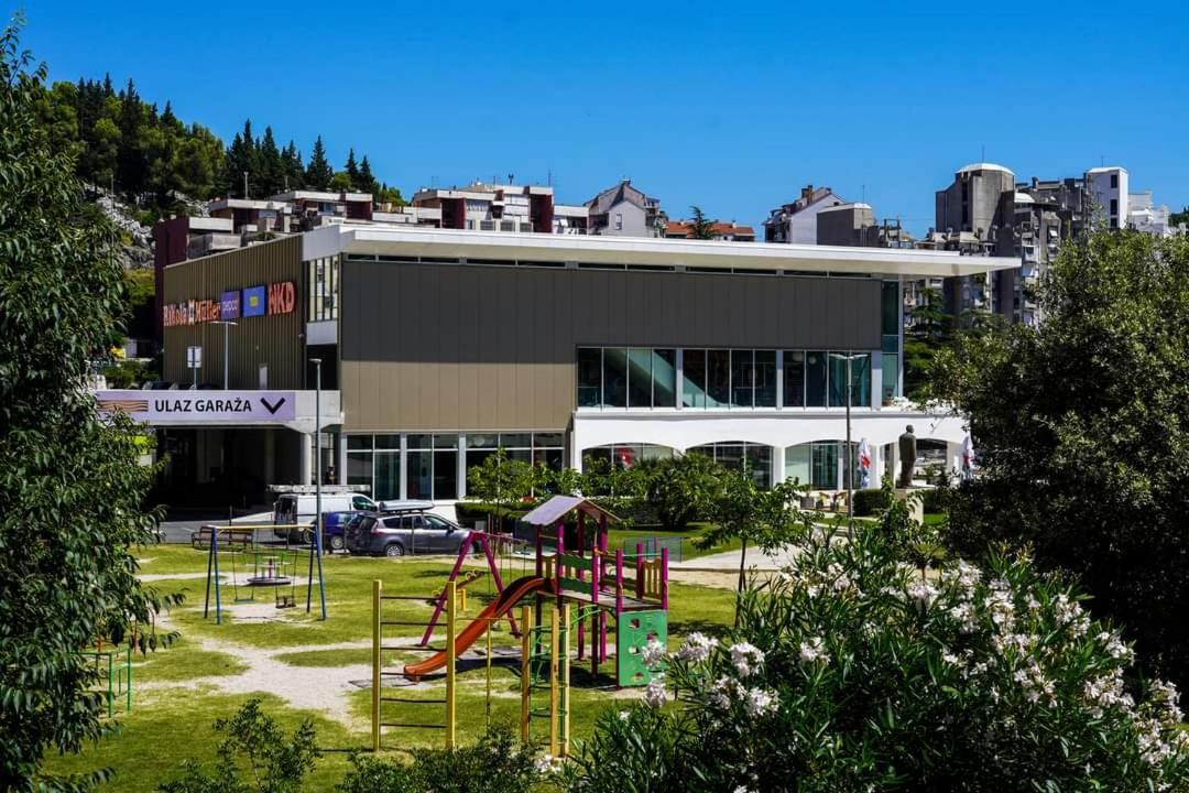 Apartment Fabry Riva Ploče - Housity